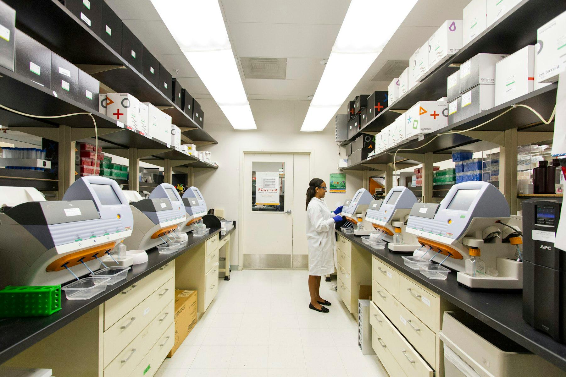 Clinical laboratory and healthcare practice compliance in Warren County
